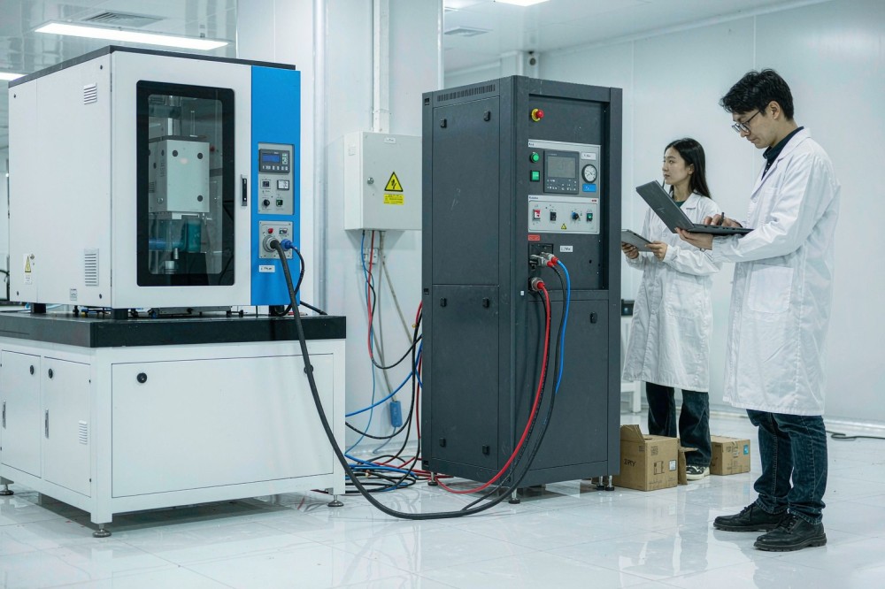 博思得选用思齐SA-A200电网模拟电源破解适应性验证